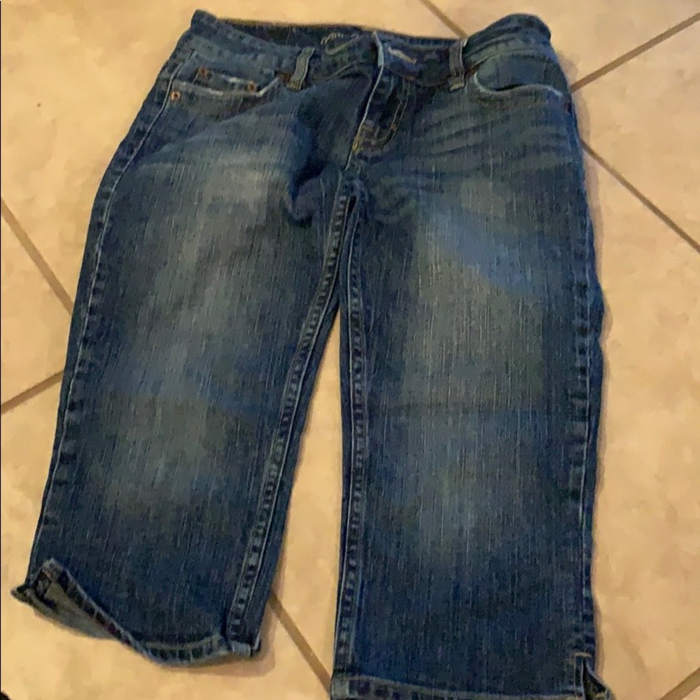 AE Bermuda shorts